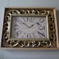 Часы пластик АМПИР настенные, цвет золото, 60*55 см, размер часов 40*26 см, стрелки за стеклом. Часы пластик АМПИР настенные, цвет золото, 60*55 см, размер часов 40*26 см, стрелки за стеклом.