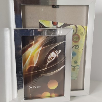 Рамка пластик 20*20(1403)